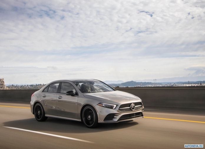 2019 Mercedes-Benz A-class Sedan US-version - фотография 33 из 176