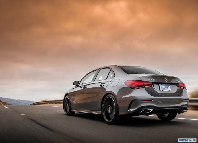 2019 Mercedes-Benz A-class Sedan US-version - фотография 57 из 176
