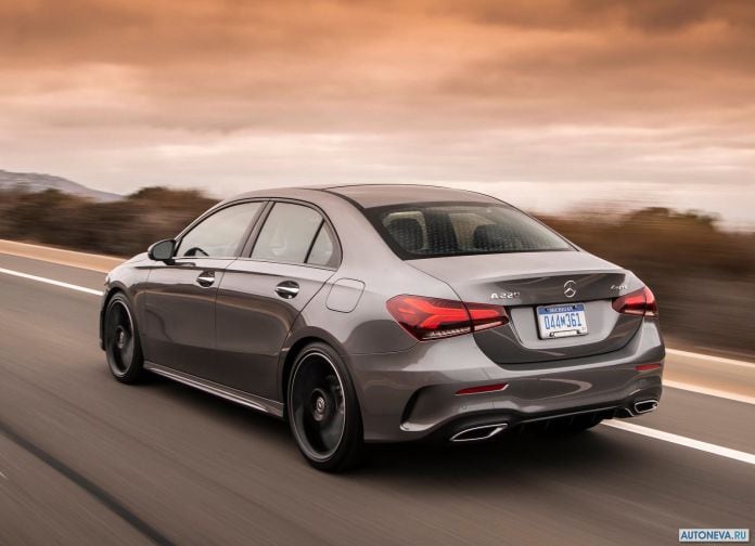 2019 Mercedes-Benz A-class Sedan US-version - фотография 58 из 176