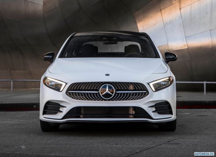 2019 Mercedes-Benz A-class Sedan US-version - фотография 71 из 176