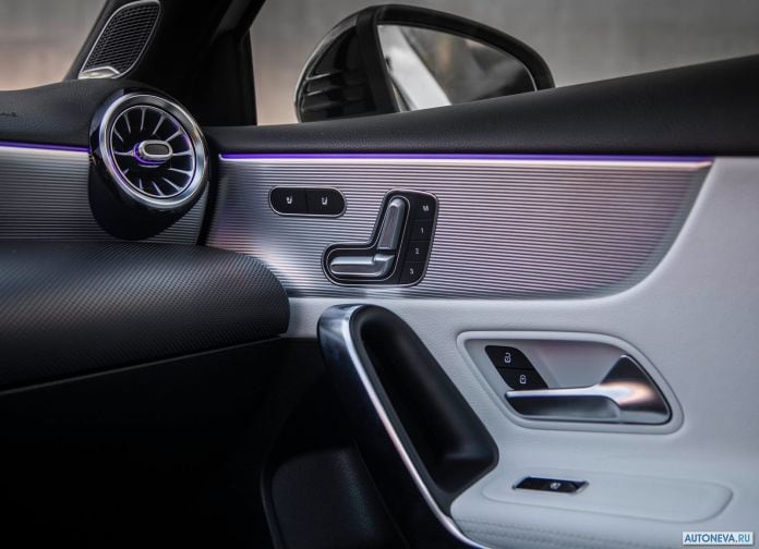 2019 Mercedes-Benz A-class Sedan US-version - фотография 119 из 176 2019 Mercedes-Benz A-class Sedan US-version - фотография 119 из 176