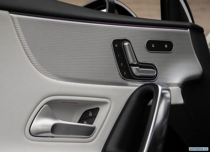 2019 Mercedes-Benz A-class Sedan US-version - фотография 141 из 176