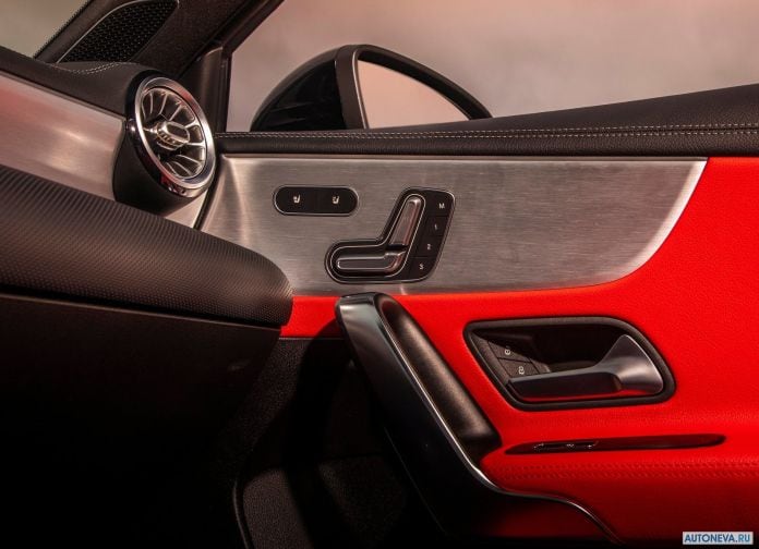 2019 Mercedes-Benz A-class Sedan US-version - фотография 142 из 176 2019 Mercedes-Benz A-class Sedan US-version - фотография 142 из 176