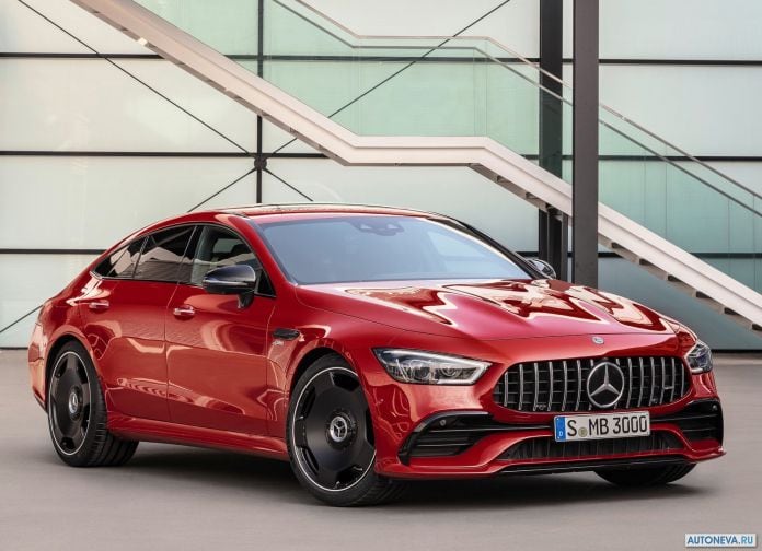 2019 Mercedes-Benz AMG GT43 4-door - фотография 1 из 16 2019 Mercedes-Benz AMG GT43 4-door - фотография 1 из 16