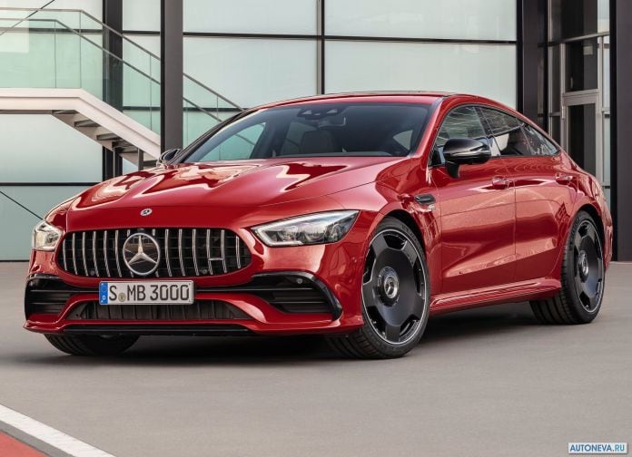 2019 Mercedes-Benz AMG GT43 4-door - фотография 2 из 16