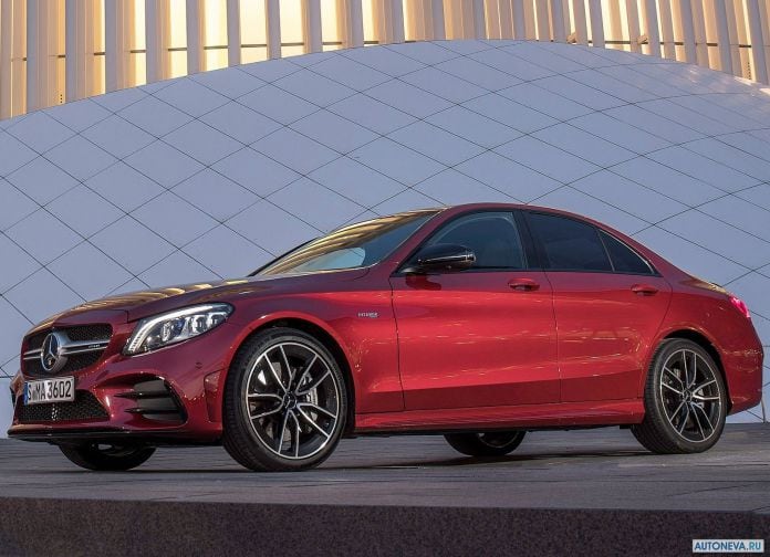2019 Mercedes-Benz C43 AMG 4MATIC - фотография 7 из 68 2019 Mercedes-Benz C43 AMG 4MATIC - фотография 7 из 68