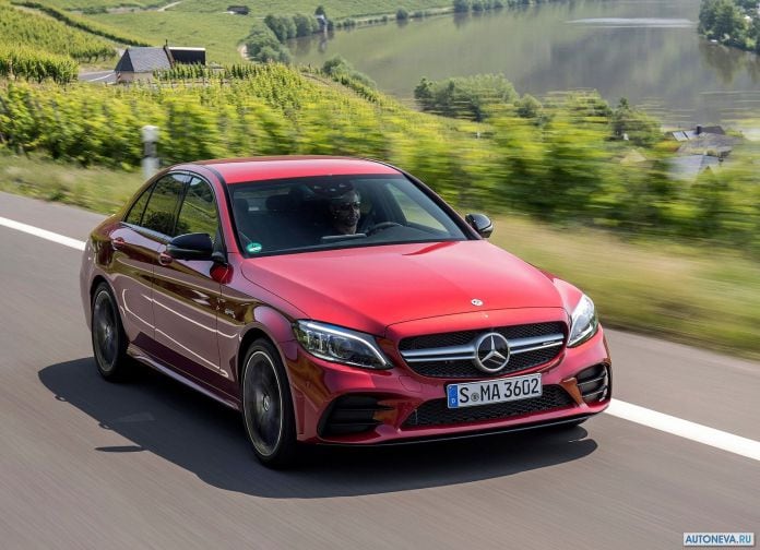 2019 Mercedes-Benz C43 AMG 4MATIC - фотография 24 из 68 2019 Mercedes-Benz C43 AMG 4MATIC - фотография 24 из 68