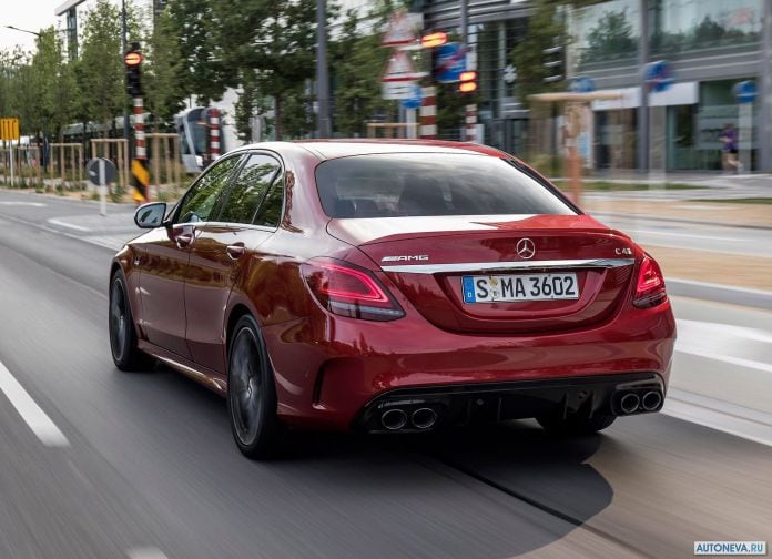 2019 Mercedes-Benz C43 AMG 4MATIC - фотография 47 из 68 2019 Mercedes-Benz C43 AMG 4MATIC - фотография 47 из 68