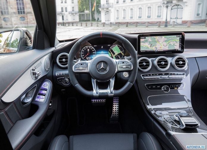 2019 Mercedes-Benz C43 AMG 4MATIC - фотография 54 из 68 2019 Mercedes-Benz C43 AMG 4MATIC - фотография 54 из 68