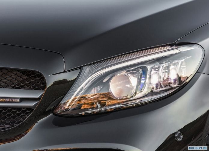 2019 Mercedes-Benz C43 AMG 4MATIC - фотография 62 из 68 2019 Mercedes-Benz C43 AMG 4MATIC - фотография 62 из 68