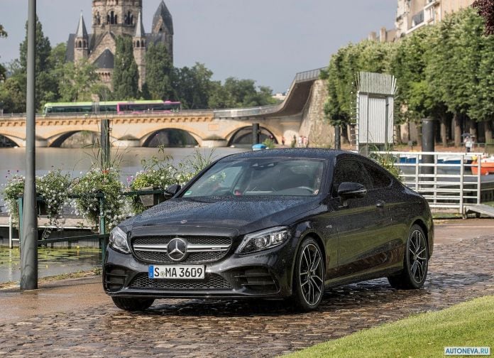 2019 Mercedes-Benz C43 AMG Coupe - фотография 6 из 91