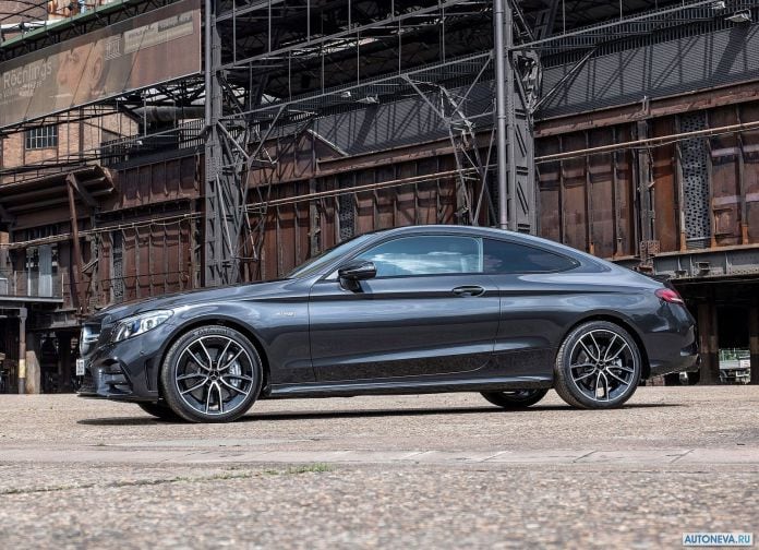 2019 Mercedes-Benz C43 AMG Coupe - фотография 28 из 91 2019 Mercedes-Benz C43 AMG Coupe - фотография 28 из 91