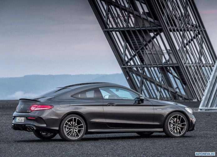 2019 Mercedes-Benz C43 AMG Coupe - фотография 42 из 91 2019 Mercedes-Benz C43 AMG Coupe - фотография 42 из 91