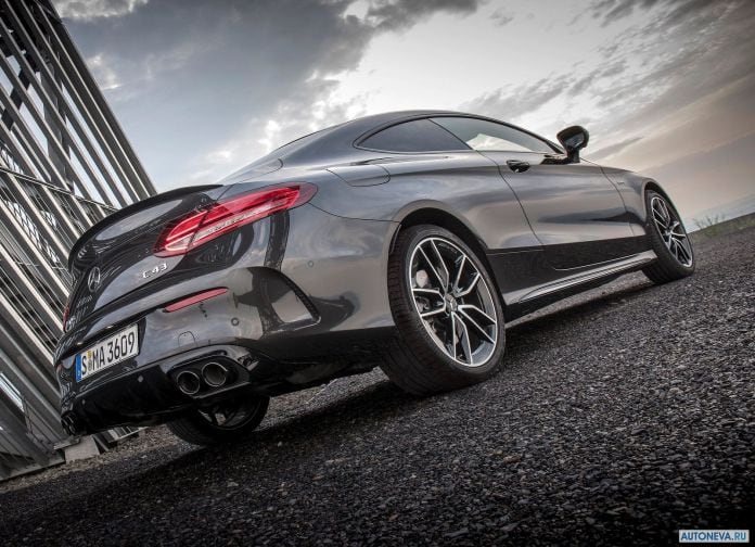 2019 Mercedes-Benz C43 AMG Coupe - фотография 44 из 91 2019 Mercedes-Benz C43 AMG Coupe - фотография 44 из 91