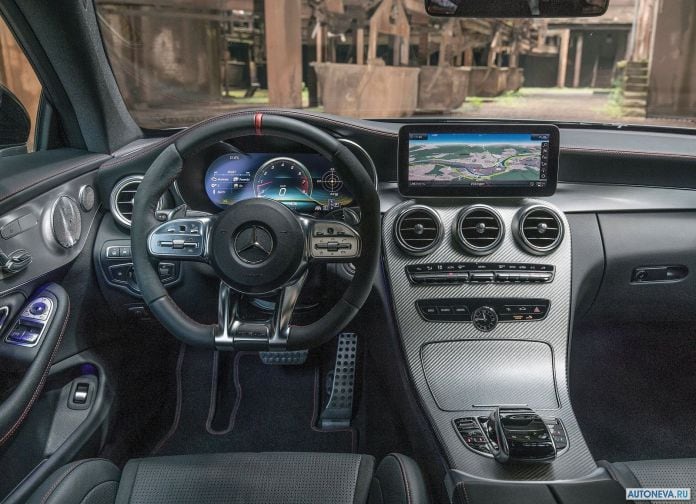 2019 Mercedes-Benz C43 AMG Coupe - фотография 58 из 91 2019 Mercedes-Benz C43 AMG Coupe - фотография 58 из 91