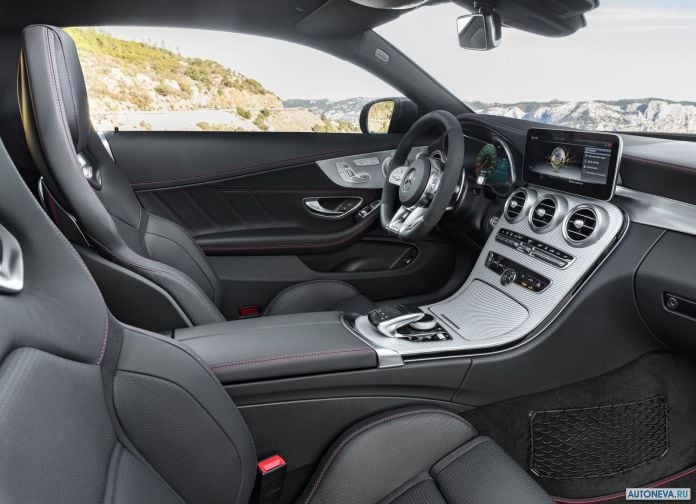 2019 Mercedes-Benz C43 AMG Coupe - фотография 64 из 91 2019 Mercedes-Benz C43 AMG Coupe - фотография 64 из 91