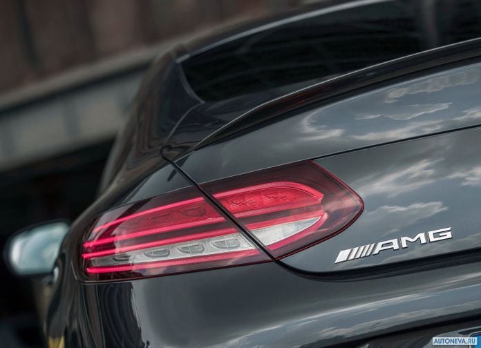 2019 Mercedes-Benz C43 AMG Coupe - фотография 79 из 91 2019 Mercedes-Benz C43 AMG Coupe - фотография 79 из 91