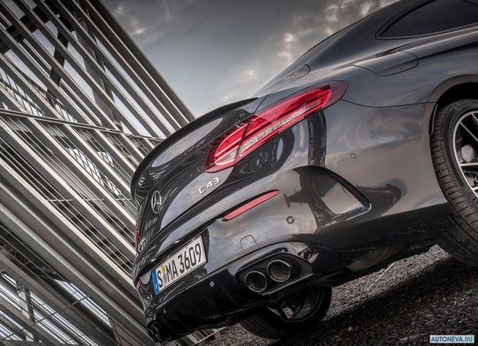2019 Mercedes-Benz C43 AMG Coupe - фотография 80 из 91 2019 Mercedes-Benz C43 AMG Coupe - фотография 80 из 91