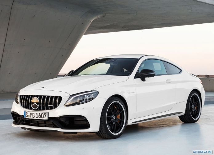 2019 Mercedes-Benz C63 S AMG Coupe - фотография 1 из 50 2019 Mercedes-Benz C63 S AMG Coupe - фотография 1 из 50