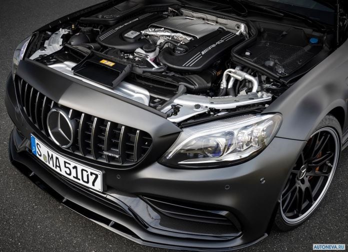 2019 Mercedes-Benz C63 S AMG Coupe - фотография 47 из 50 2019 Mercedes-Benz C63 S AMG Coupe - фотография 47 из 50