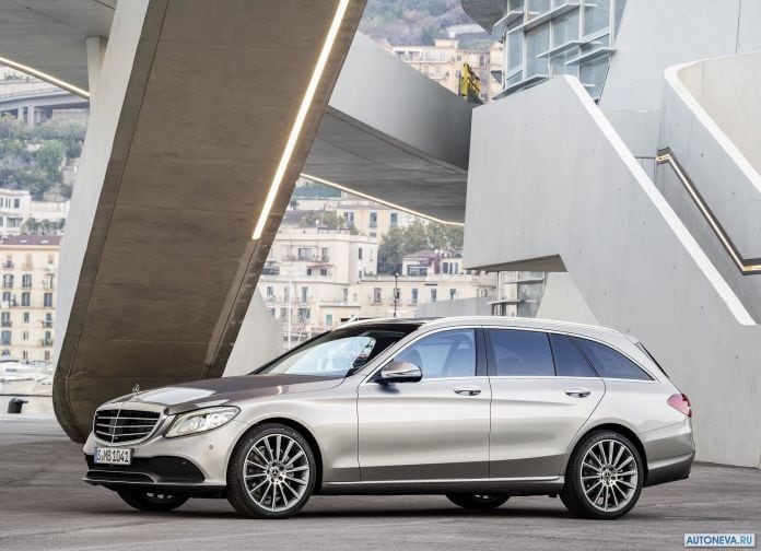 2019 Mercedes-Benz C-class Estate - фотография 2 из 82