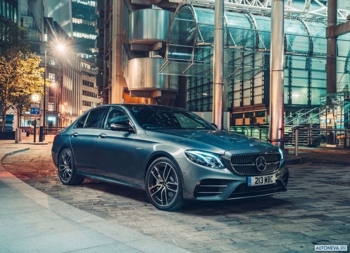 2019 Mercedes-Benz E53 AMG - фотография 3 из 92 2019 Mercedes-Benz E53 AMG - фотография 3 из 92