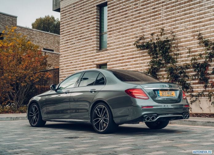 2019 Mercedes-Benz E53 AMG - фотография 29 из 92