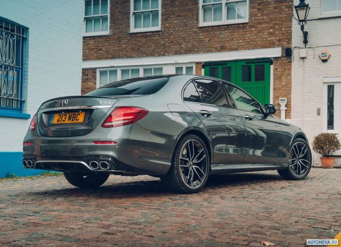 2019 Mercedes-Benz E53 AMG - фотография 33 из 92