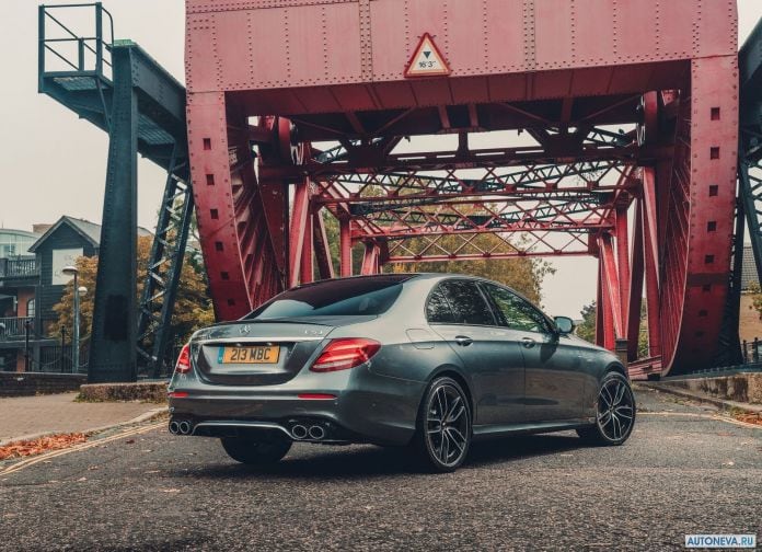 2019 Mercedes-Benz E53 AMG - фотография 34 из 92 2019 Mercedes-Benz E53 AMG - фотография 34 из 92