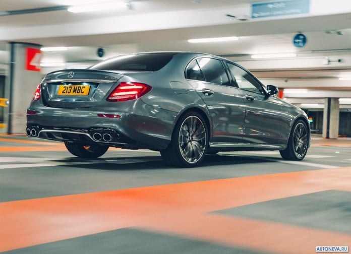 2019 Mercedes-Benz E53 AMG - фотография 35 из 92 2019 Mercedes-Benz E53 AMG - фотография 35 из 92