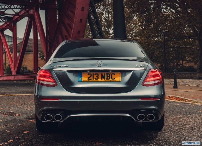 2019 Mercedes-Benz E53 AMG - фотография 51 из 92 2019 Mercedes-Benz E53 AMG - фотография 51 из 92