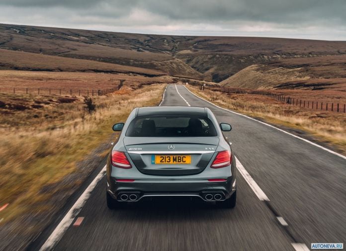 2019 Mercedes-Benz E53 AMG - фотография 52 из 92