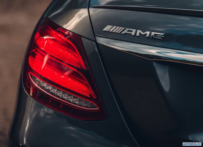 2019 Mercedes-Benz E53 AMG - фотография 83 из 92 2019 Mercedes-Benz E53 AMG - фотография 83 из 92