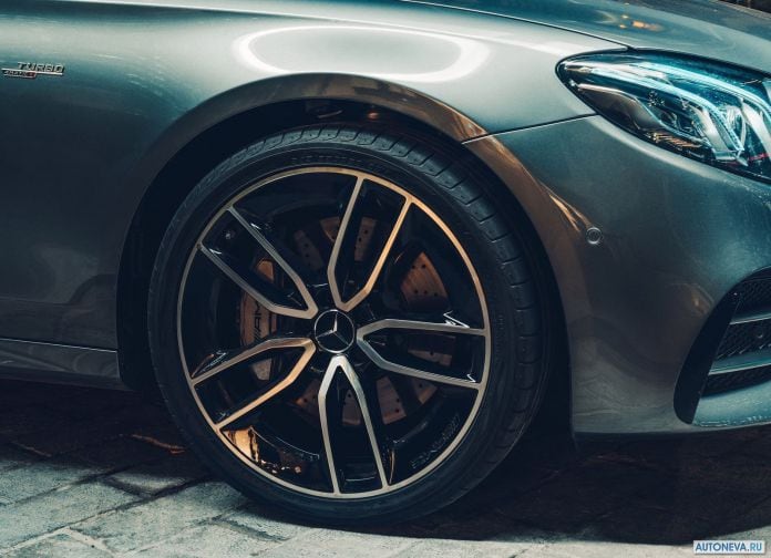 2019 Mercedes-Benz E53 AMG - фотография 85 из 92 2019 Mercedes-Benz E53 AMG - фотография 85 из 92