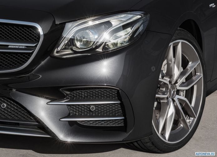 2019 Mercedes-Benz E53 AMG Cabriolet - фотография 102 из 113