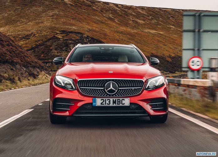 2019 Mercedes-Benz E53 AMG Estate - фотография 49 из 89 2019 Mercedes-Benz E53 AMG Estate - фотография 49 из 89