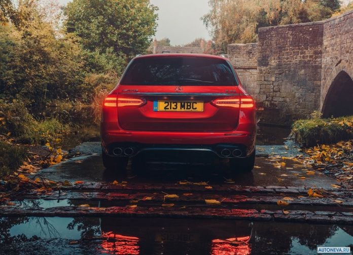 2019 Mercedes-Benz E53 AMG Estate - фотография 51 из 89 2019 Mercedes-Benz E53 AMG Estate - фотография 51 из 89