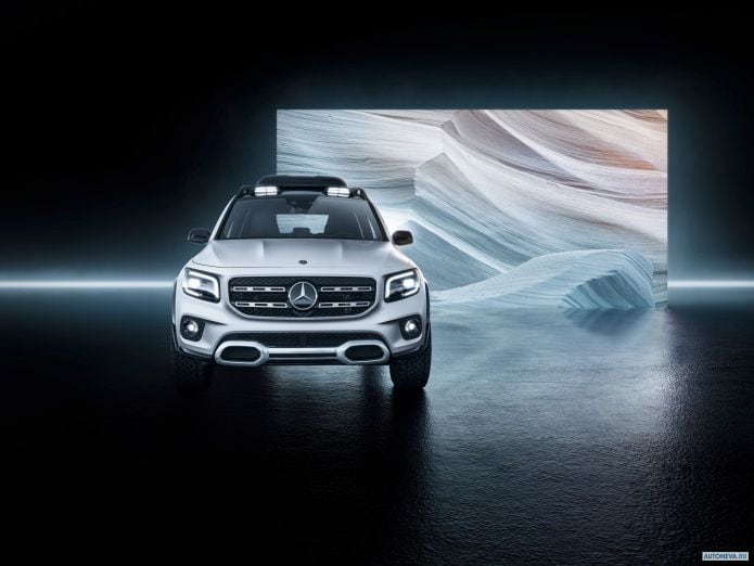 2019 Mercedes-Benz GLB Concept - фотография 2 из 16