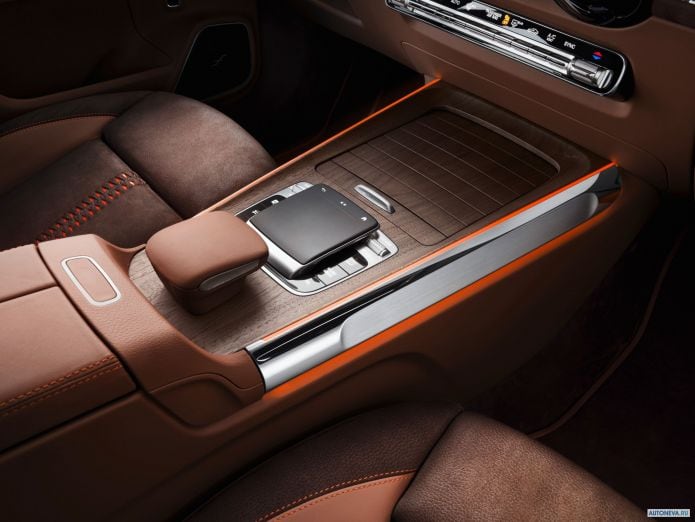 2019 Mercedes-Benz GLB Concept - фотография 14 из 16 2019 Mercedes-Benz GLB Concept - фотография 14 из 16