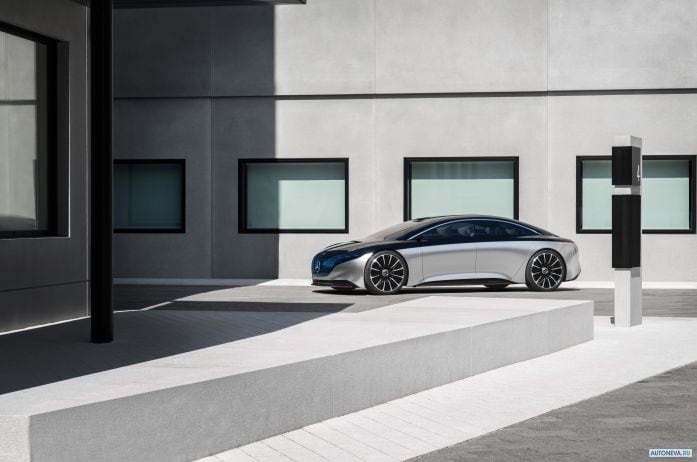 2019 Mercedes-Benz Vision EQC Concept - фотография 14 из 40