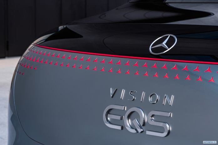2019 Mercedes-Benz Vision EQC Concept - фотография 35 из 40