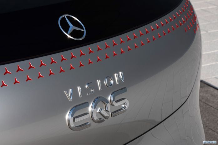 2019 Mercedes-Benz Vision EQC Concept - фотография 37 из 40