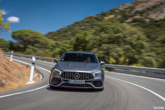 2020 Mercedes-Benz A45 S AMG 4MATIC - фотография 1 из 40