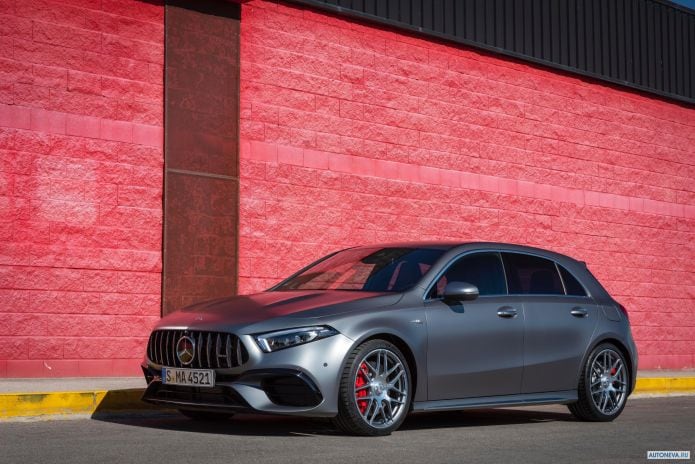 2020 Mercedes-Benz A45 S AMG 4MATIC - фотография 3 из 40