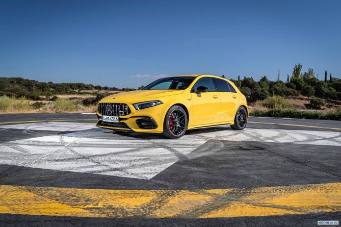 2020 Mercedes-Benz A45 S AMG 4MATIC - фотография 9 из 40