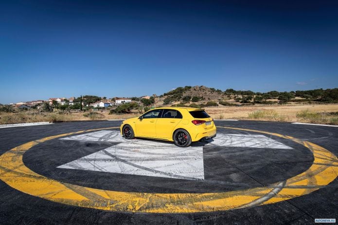 2020 Mercedes-Benz A45 S AMG 4MATIC - фотография 16 из 40