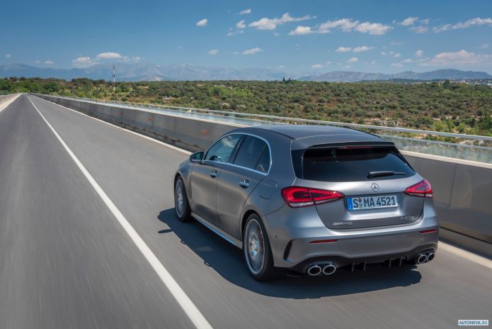 2020 Mercedes-Benz A45 S AMG 4MATIC - фотография 26 из 40