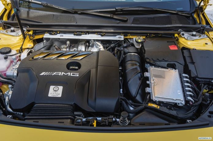 2020 Mercedes-Benz A45 S AMG 4MATIC - фотография 37 из 40 2020 Mercedes-Benz A45 S AMG 4MATIC - фотография 37 из 40