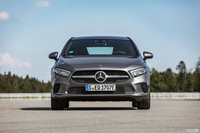 2020 Mercedes-Benz A-class e250 Hatchback - фотография 1 из 20