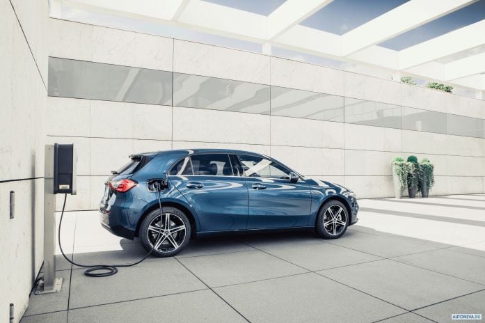 2020 Mercedes-Benz A-class e250 Hatchback - фотография 7 из 20 2020 Mercedes-Benz A-class e250 Hatchback - фотография 7 из 20